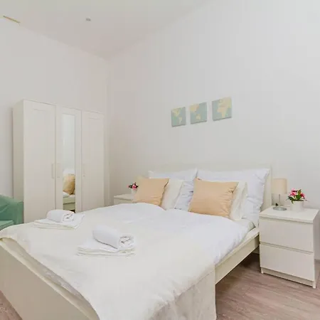 Διαμέρισμα Location Spacious