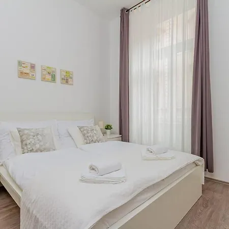 Διαμέρισμα Location Spacious *